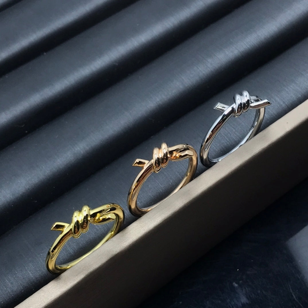 Knot Ring 1.2mm – LUX VERSE Luxury Designer Fashion Outlet