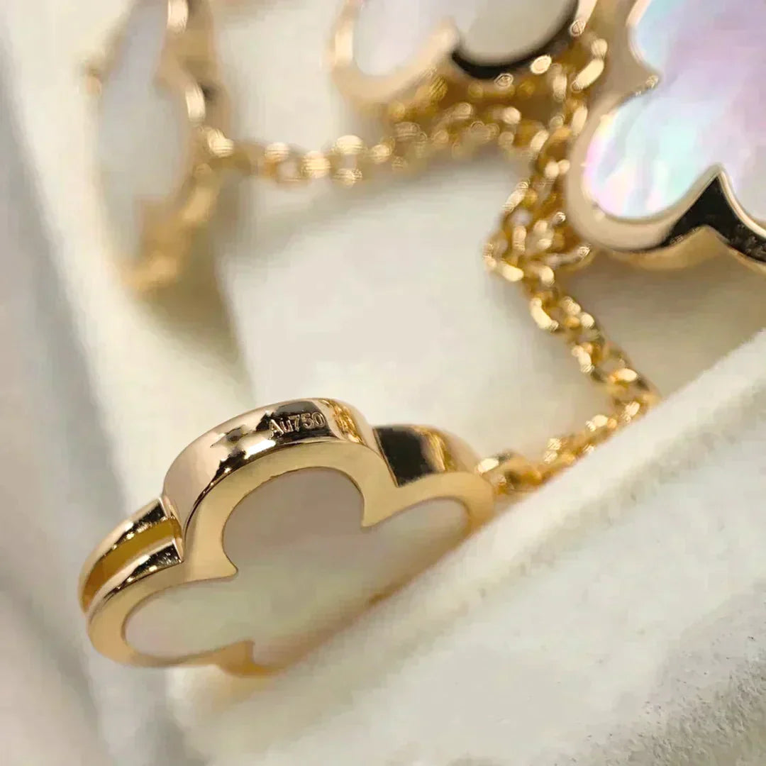 Pure Clover Mop Bracelet 4 Motifs – LUX VERSE Luxury Designer Fashion Outlet