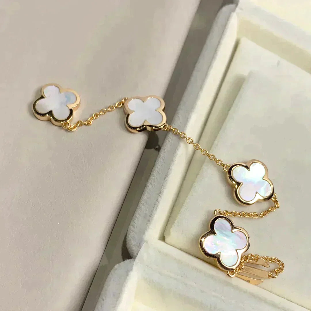 Pure Clover Mop Bracelet 4 Motifs – LUX VERSE Luxury Designer Fashion Outlet