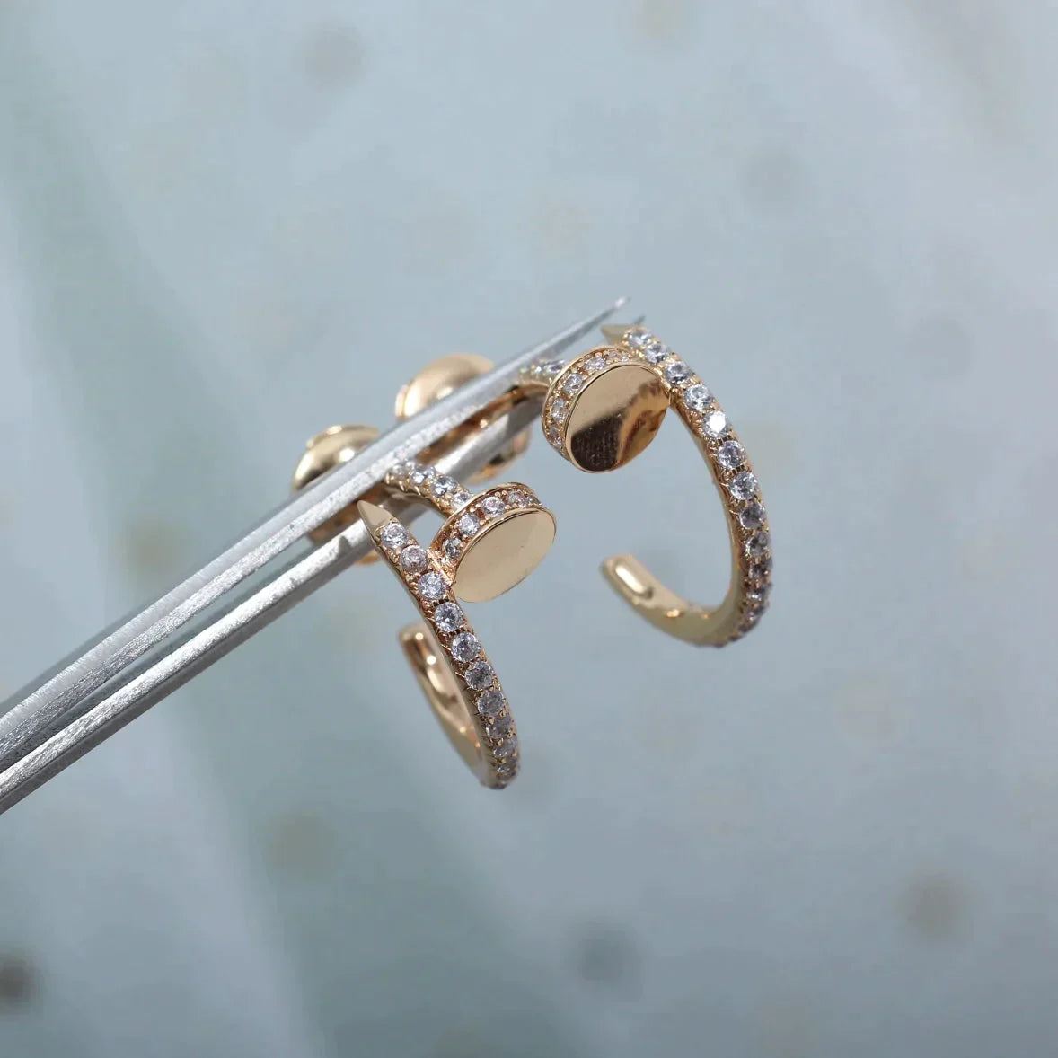 Juste Earrings 12.75mm  Diamond Rose Gold – LUX VERSE Luxury Designer Fashion Outlet
