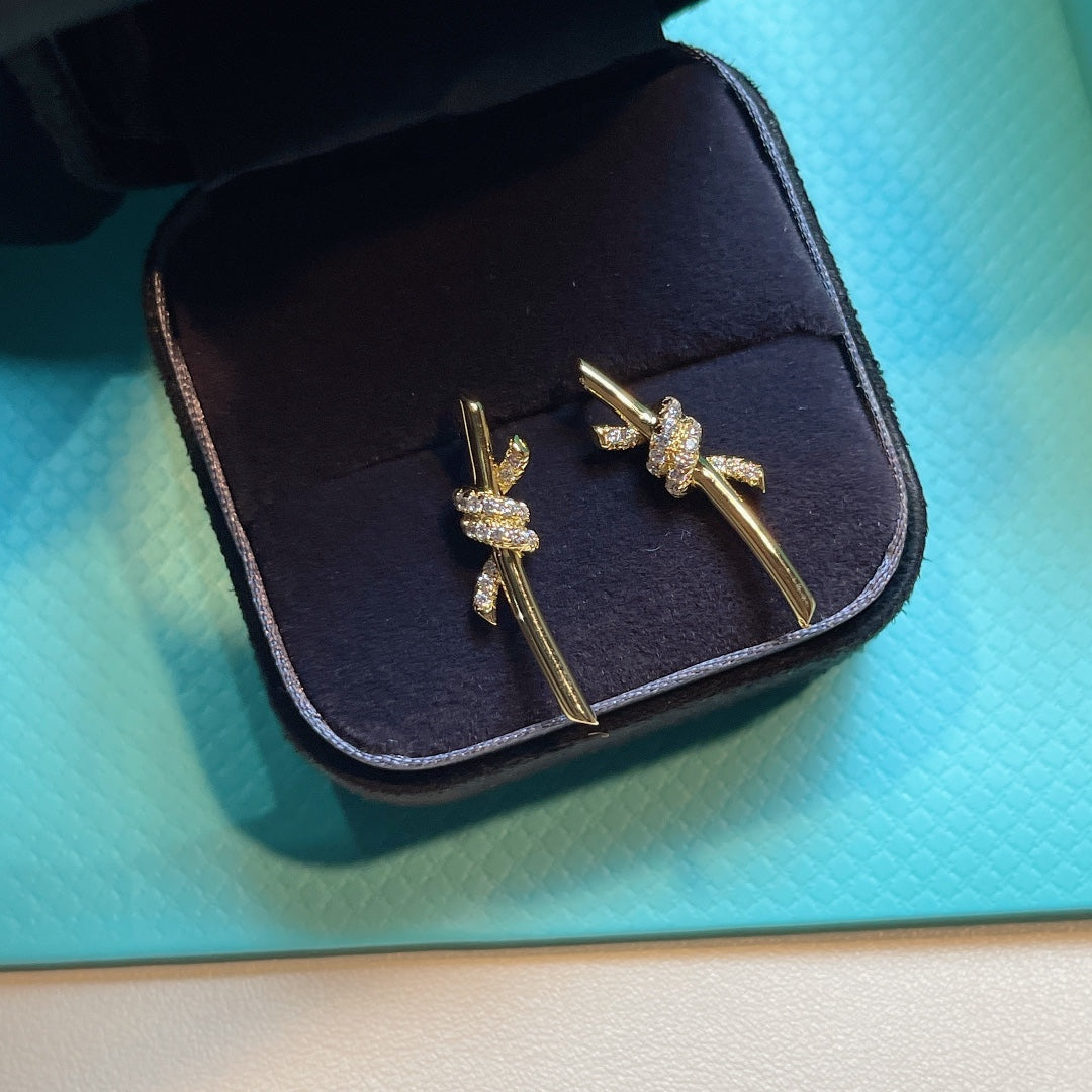 Knot Earrings Gold Diamond – LUX VERSE Luxury Designer Fashion Outlet