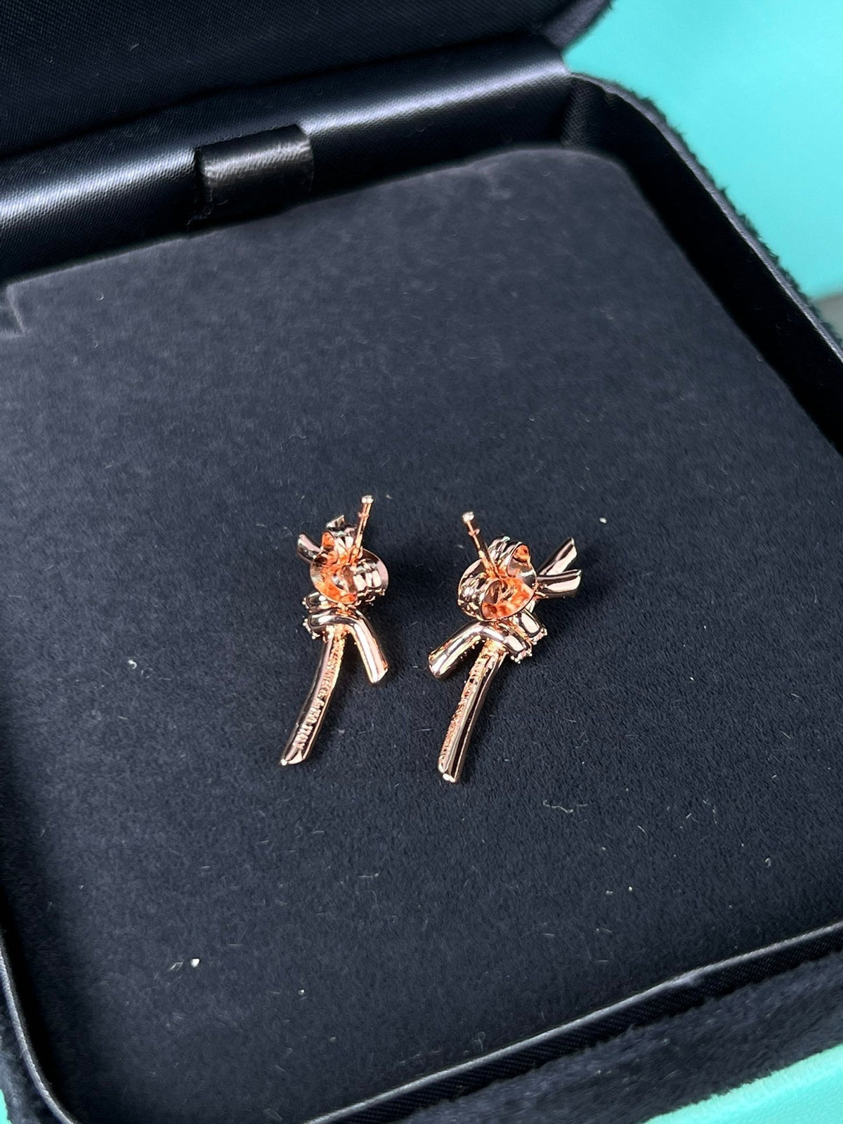 Knot Earrings Rose Gold Diamond – LUX VERSE Luxury Designer Fashion Outlet