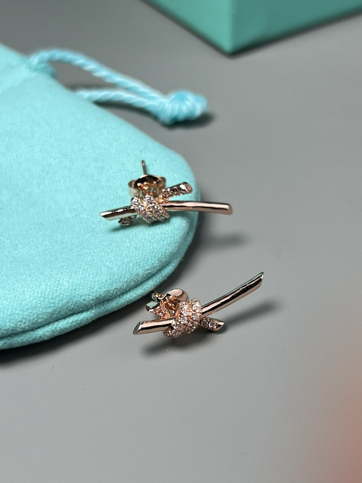 Knot Earrings Rose Gold Diamond – LUX VERSE Luxury Designer Fashion Outlet