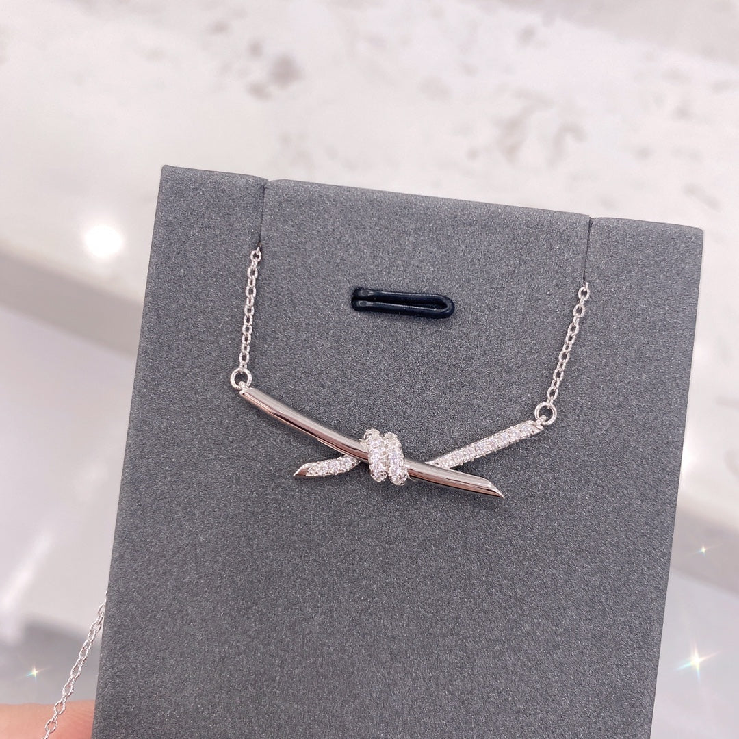Knot Necklace Diamonds – LUX VERSE Luxury Designer Fashion Outlet