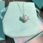 Crown Pedant Necklace – LUX VERSE Luxury Designer Fashion Outlet
