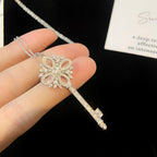 Victoria Key Pedant – LUX VERSE Luxury Designer Fashion Outlet