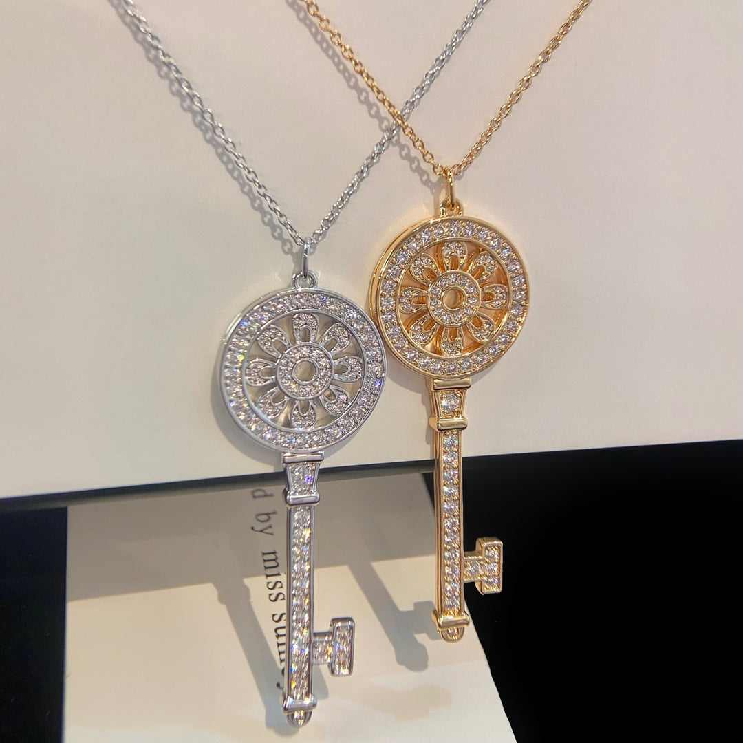 Petal Key Pedant – LUX VERSE Luxury Designer Fashion Outlet