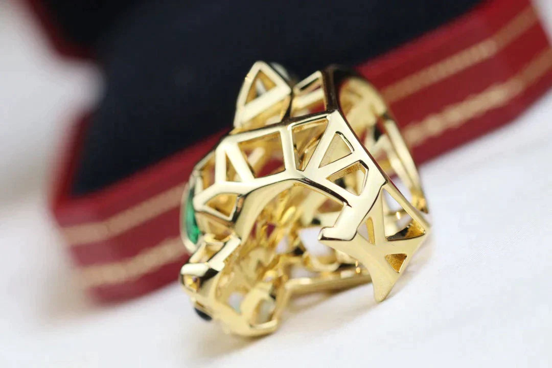Panthere 31mm Ring Onyx and Tsavorite Garnets – LUX VERSE Luxury Designer Fashion Outlet