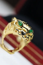 Panthere 31mm Ring Onyx and Tsavorite Garnets – LUX VERSE Luxury Designer Fashion Outlet