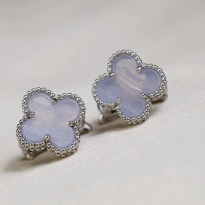 Clover Medium 1 Motifs  White Mop Earrings Silver – LUX VERSE Luxury Designer Fashion Outlet