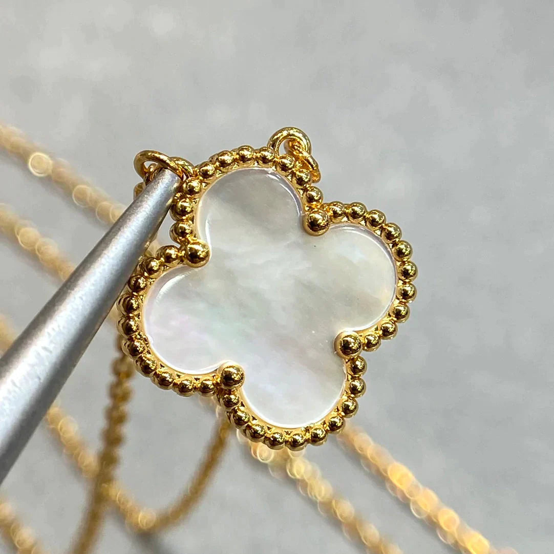 Clover  15mm White Mother-of-pearl Necklace – LUX VERSE Luxury Designer Fashion Outlet