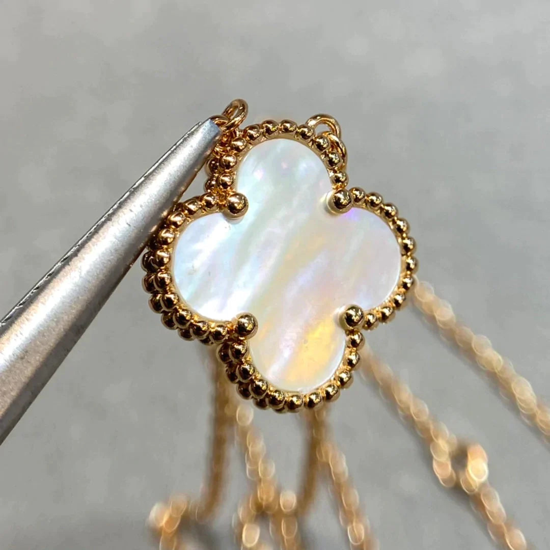 Clover  15mm White Mother-of-pearl Necklace – LUX VERSE Luxury Designer Fashion Outlet