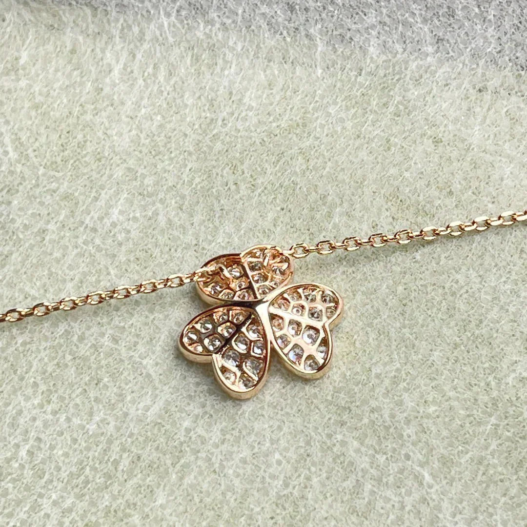 Flower Diamond Necklace – LUX VERSE Luxury Designer Fashion Outlet