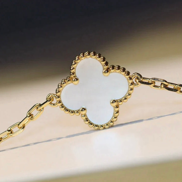 Clover 20 Motifs White Mop Necklace – LUX VERSE Luxury Designer Fashion Outlet