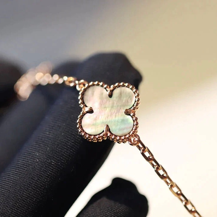 Clover 20 Motifs Dark Mop Diamond  Necklace – LUX VERSE Luxury Designer Fashion Outlet