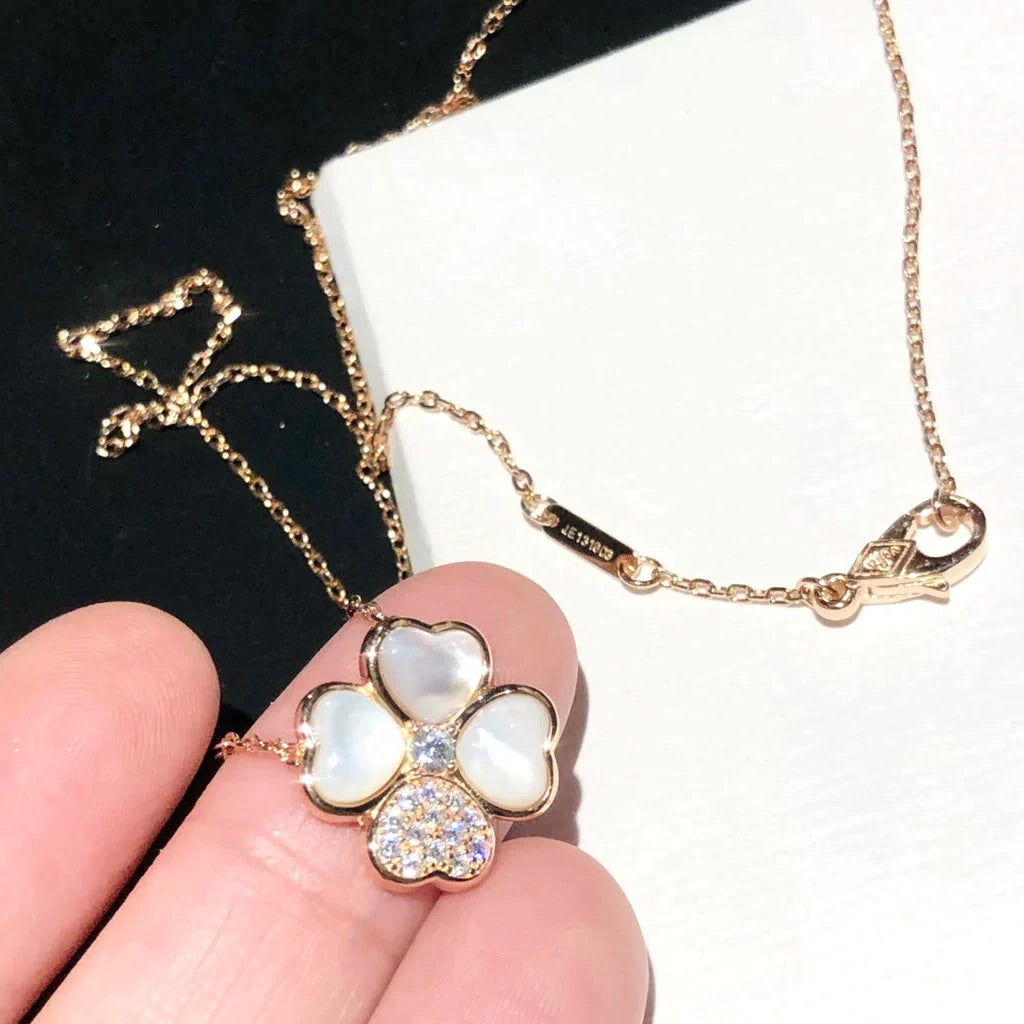 Clover Mop Diamond Rose Gold Necklace – LUX VERSE Luxury Designer Fashion Outlet