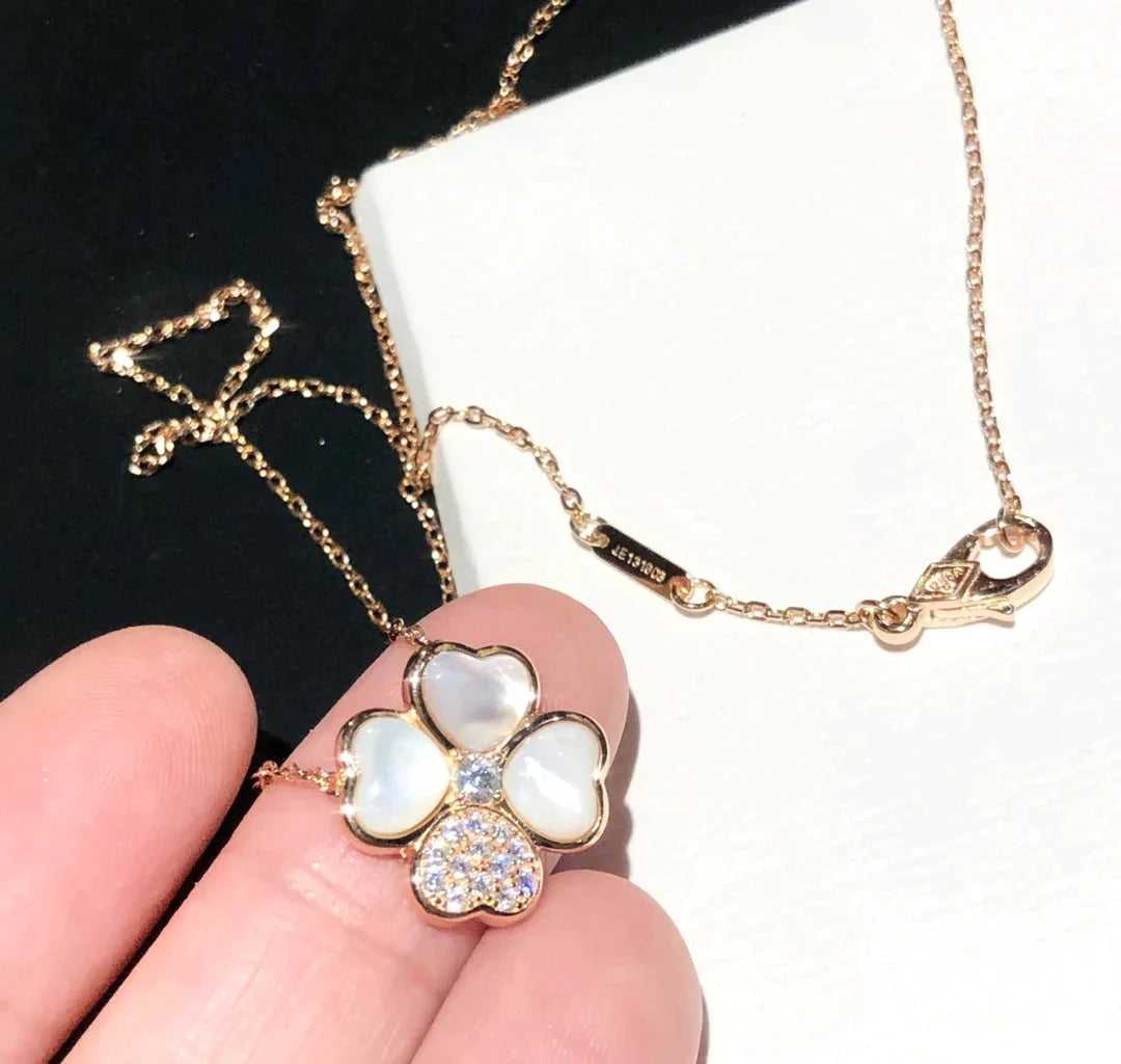 Clover Mop Diamond Rose Gold Necklace – LUX VERSE Luxury Designer Fashion Outlet