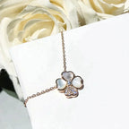 Clover Mop Diamond Rose Gold Necklace – LUX VERSE Luxury Designer Fashion Outlet