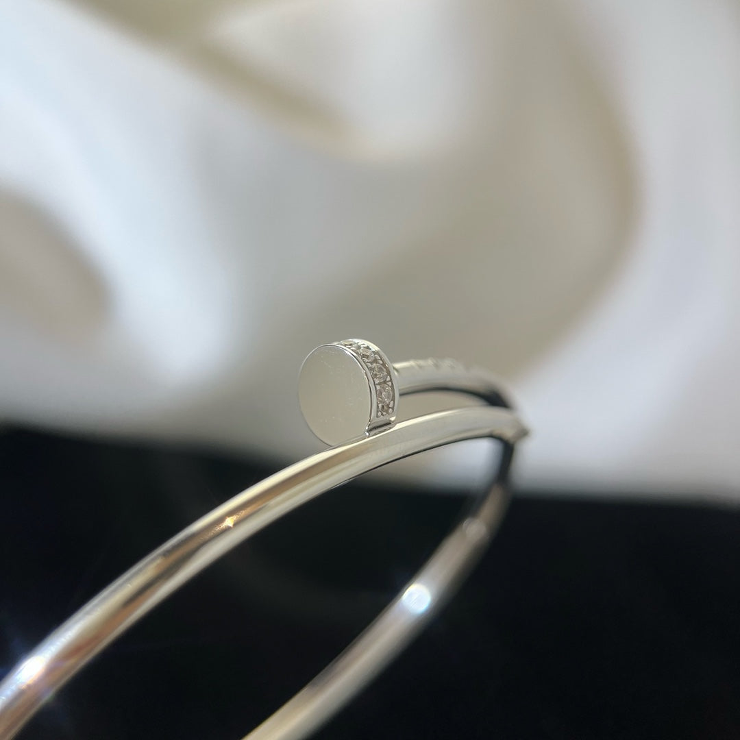 Juste Bracelet 2.5mm Diamond – LUX VERSE Luxury Designer Fashion Outlet