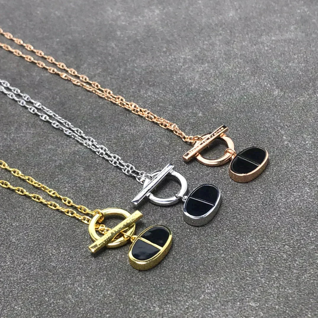 Chaine Verso Black Ceramic Necklace – LUX VERSE Luxury Designer Fashion Outlet