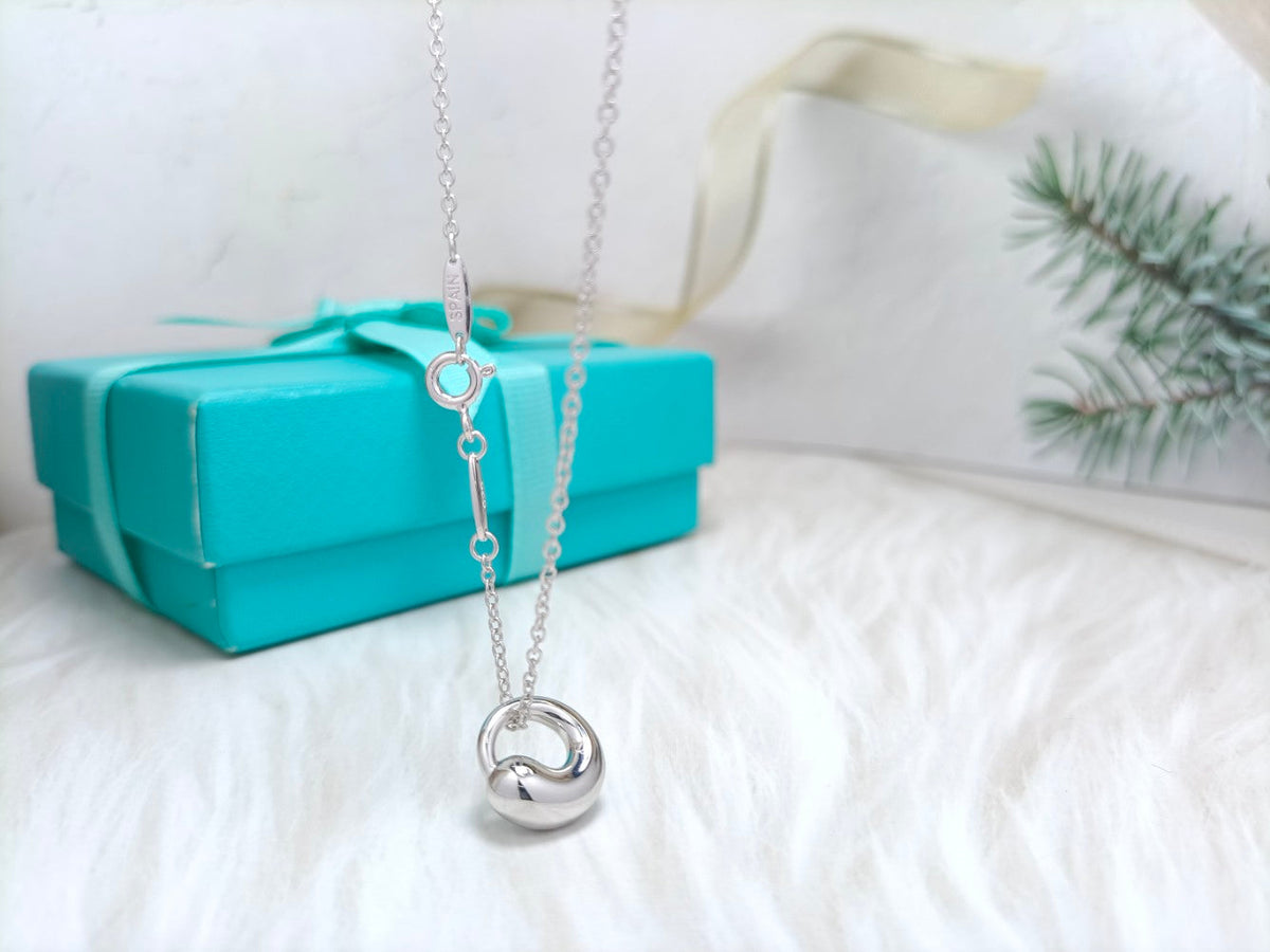 Snail Pedant Silver Necklace – LUX VERSE Luxury Designer Fashion Outlet