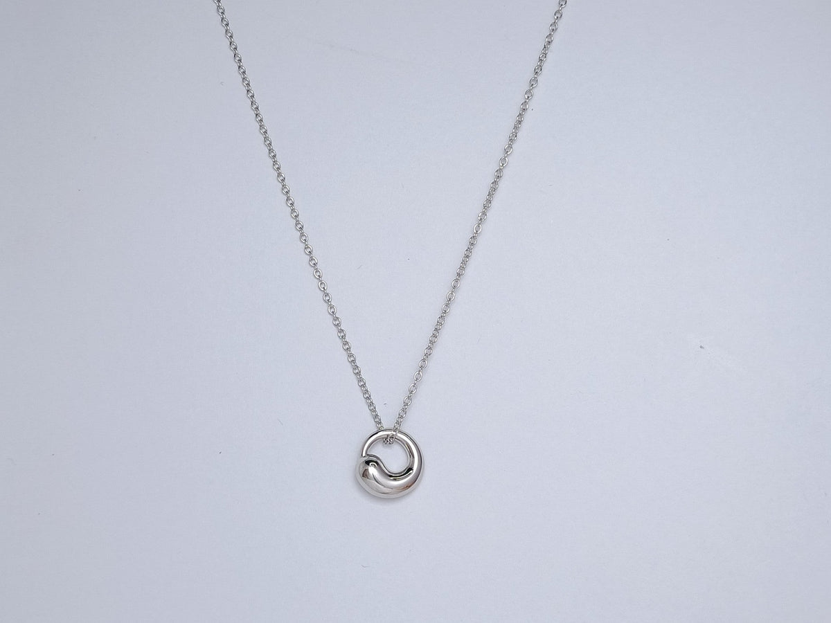 Snail Pedant Silver Necklace – LUX VERSE Luxury Designer Fashion Outlet
