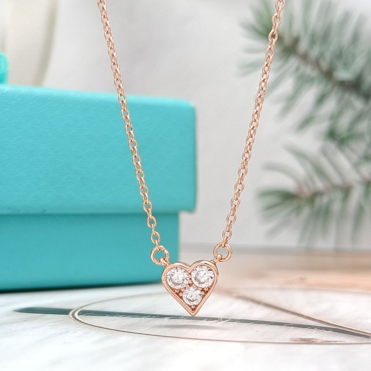 Heart 3 Diamonds Pedant Necklace – LUX VERSE Luxury Designer Fashion Outlet