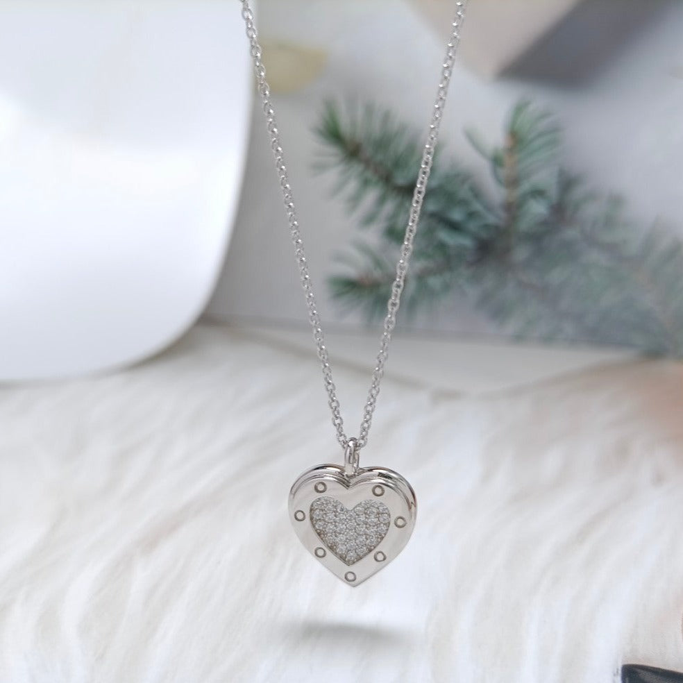 Heart Diamonds Pedant Necklace – LUX VERSE Luxury Designer Fashion Outlet
