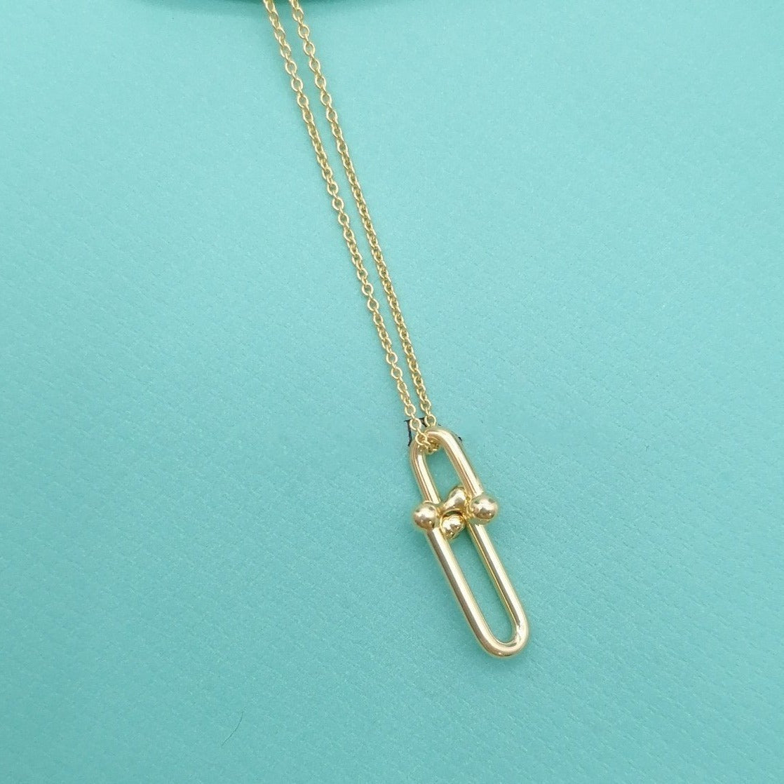 Hardwear Gold Drop Pedant Necklace – LUX VERSE Luxury Designer Fashion Outlet