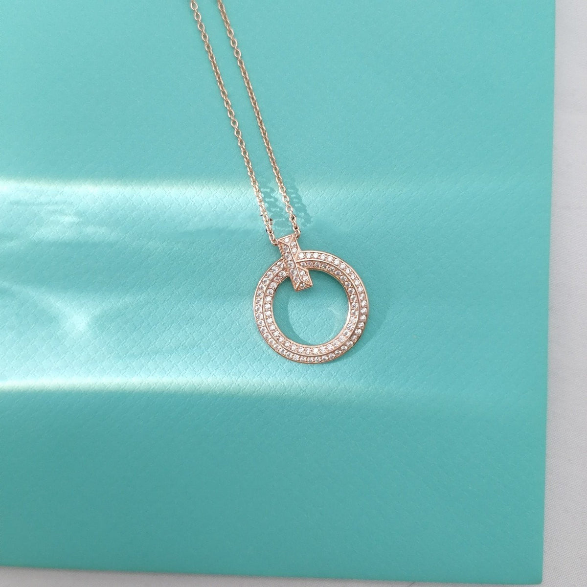 T Wire Pedant Diamond Necklace – LUX VERSE Luxury Designer Fashion Outlet