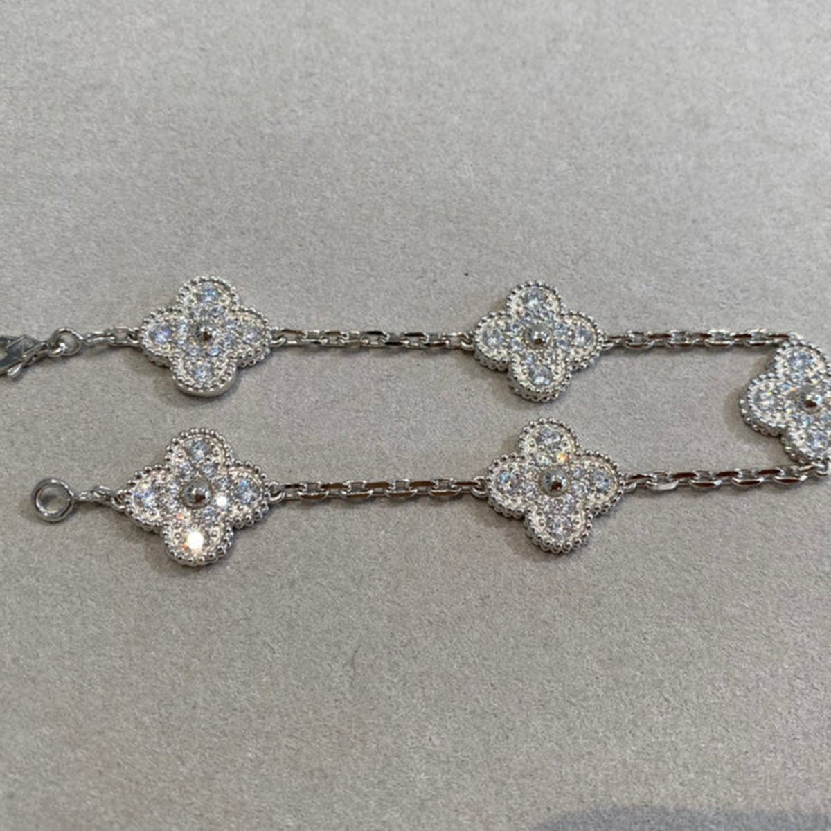 Clover 5 Motifs  Diamond Bracelet Silver – LUX VERSE Luxury Designer Fashion Outlet