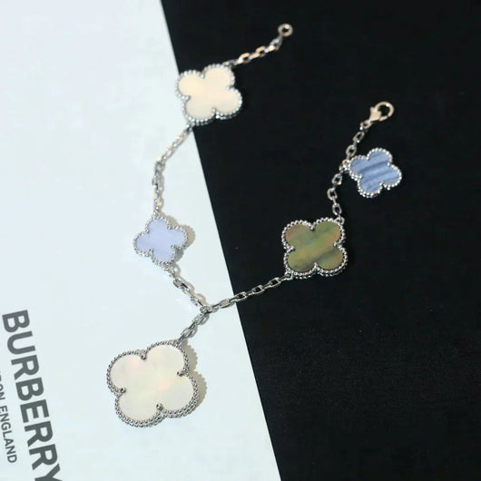 MAGIC CLOVER 5 MOTIFS MOP CHALCEDONY BRACELET  SILVER