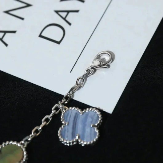 MAGIC CLOVER 5 MOTIFS MOP CHALCEDONY BRACELET  SILVER