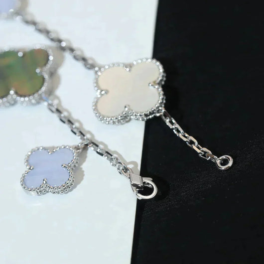 MAGIC CLOVER 5 MOTIFS MOP CHALCEDONY BRACELET  SILVER
