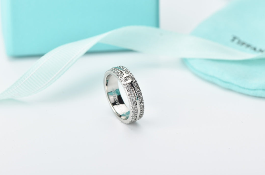 T Wire Diamond Ring – LUX VERSE Luxury Designer Fashion Outlet