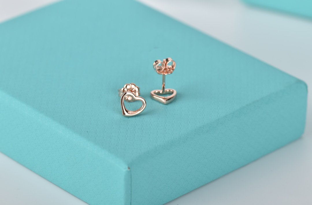 Open Heart Stud Earrings – LUX VERSE Luxury Designer Fashion Outlet