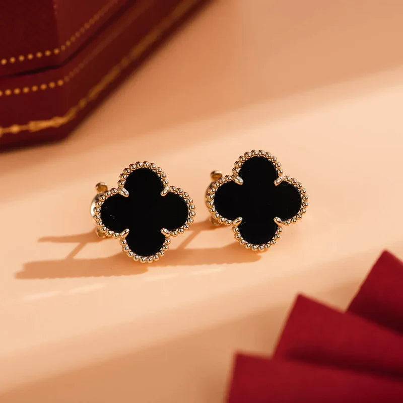 Clover Medium 1 Motifs  Onyx Stud Earrings – LUX VERSE Luxury Designer Fashion Outlet