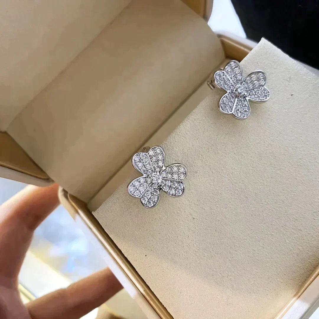 Clover Comos Diamond Earrings Silver – LUX VERSE Luxury Designer Fashion Outlet