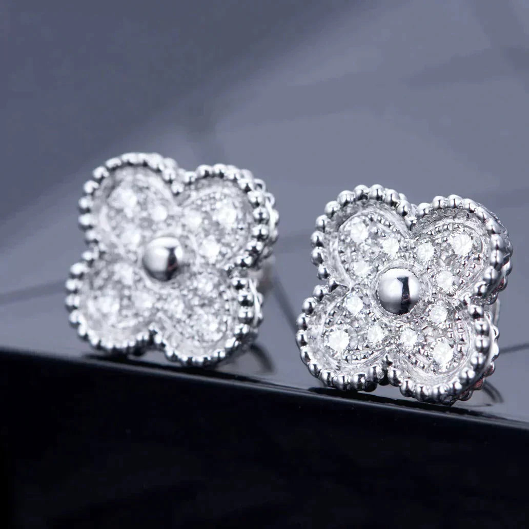 Clover 1 Motifs Diamond Stud Earrings Silver – LUX VERSE Luxury Designer Fashion Outlet