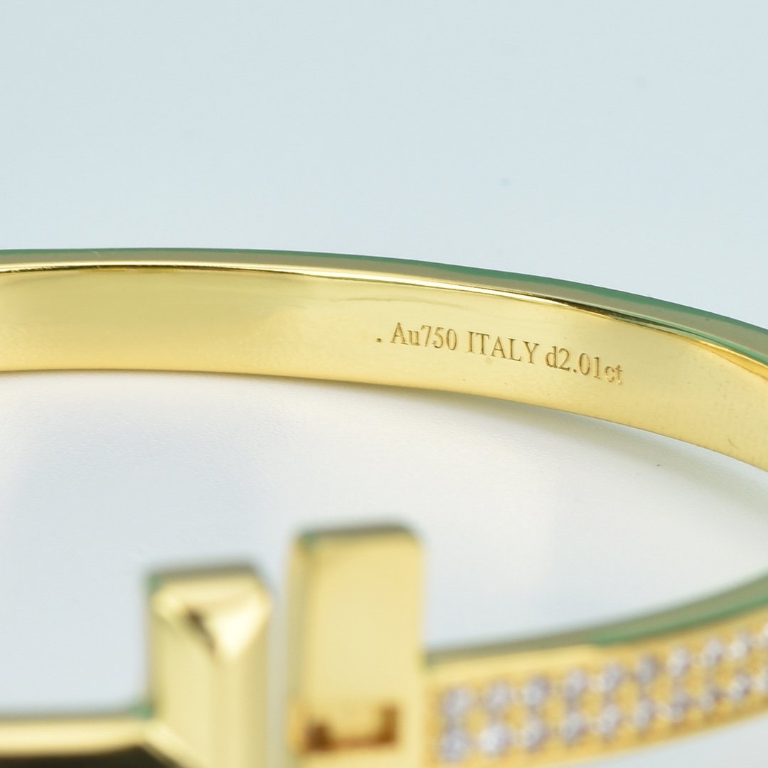 Wide Diamonds Hinged Bangle – LUX VERSE Luxury Designer Fashion Outlet