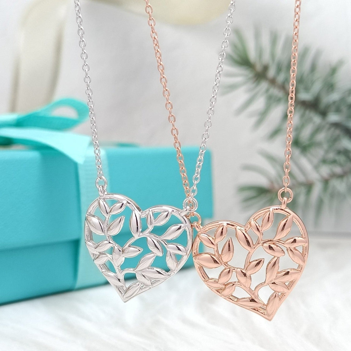 Heart Leaf Pedant Necklace – LUX VERSE Luxury Designer Fashion Outlet