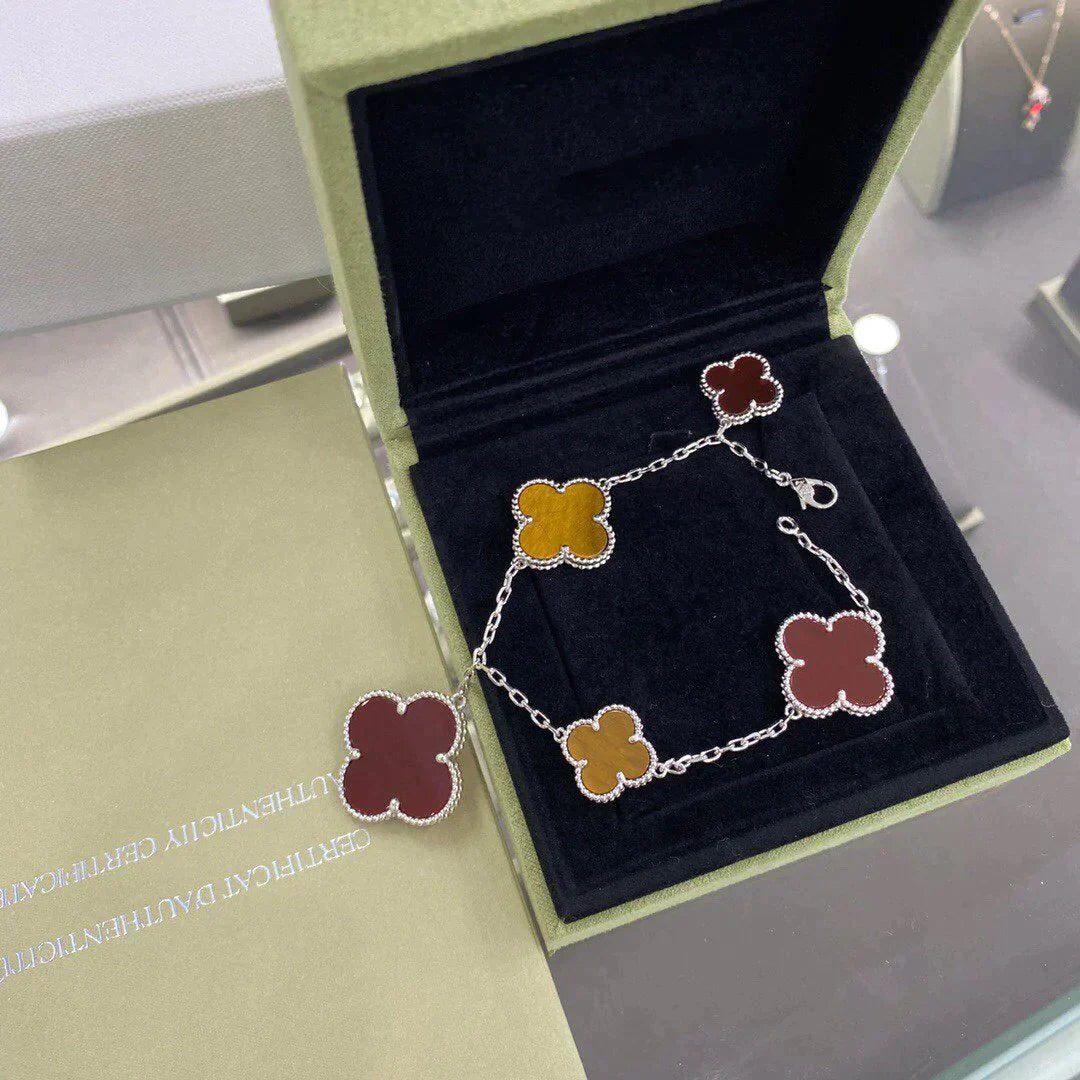 Magic Clover 5 Motifs Carnelian Tiger Eye Bracelet Sivler – LUX VERSE Luxury Designer Fashion Outlet