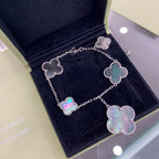 Magic Clover 5 Motifs Dark Mop Bracelet Sivler – LUX VERSE Luxury Designer Fashion Outlet