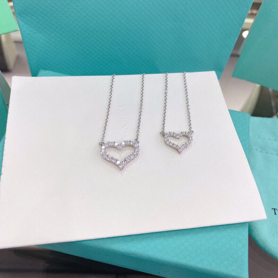 Heart-shaped Diamond Necklace – LUX VERSE Luxury Designer Fashion Outlet