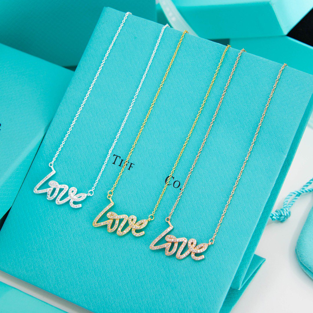 Paloma S Graffiti Love Necklace Diamond – LUX VERSE Luxury Designer Fashion Outlet
