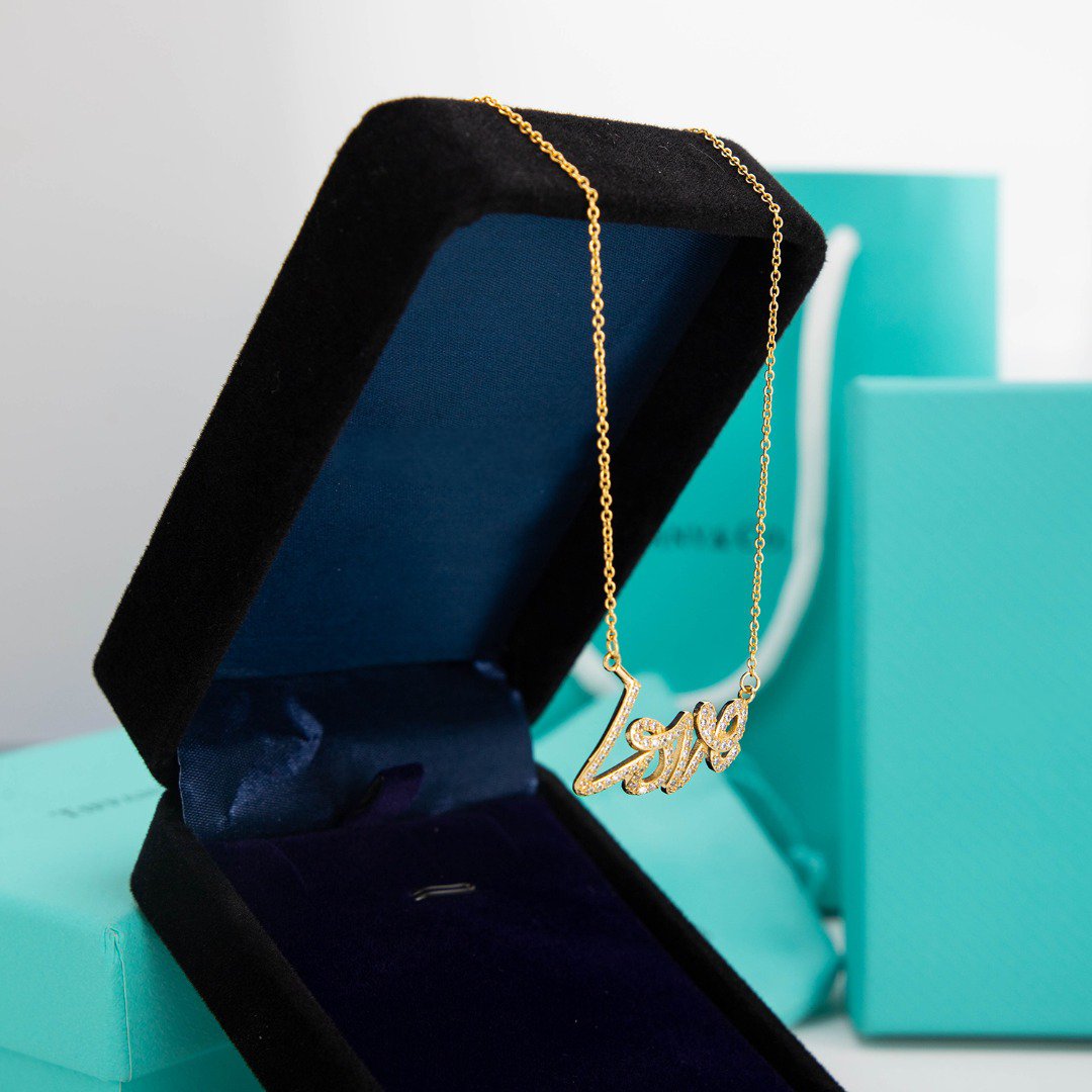 Paloma S Graffiti Love Necklace Diamond – LUX VERSE Luxury Designer Fashion Outlet