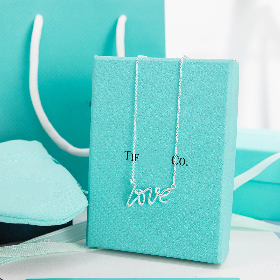 Paloma S Graffiti Love Necklace – LUX VERSE Luxury Designer Fashion Outlet