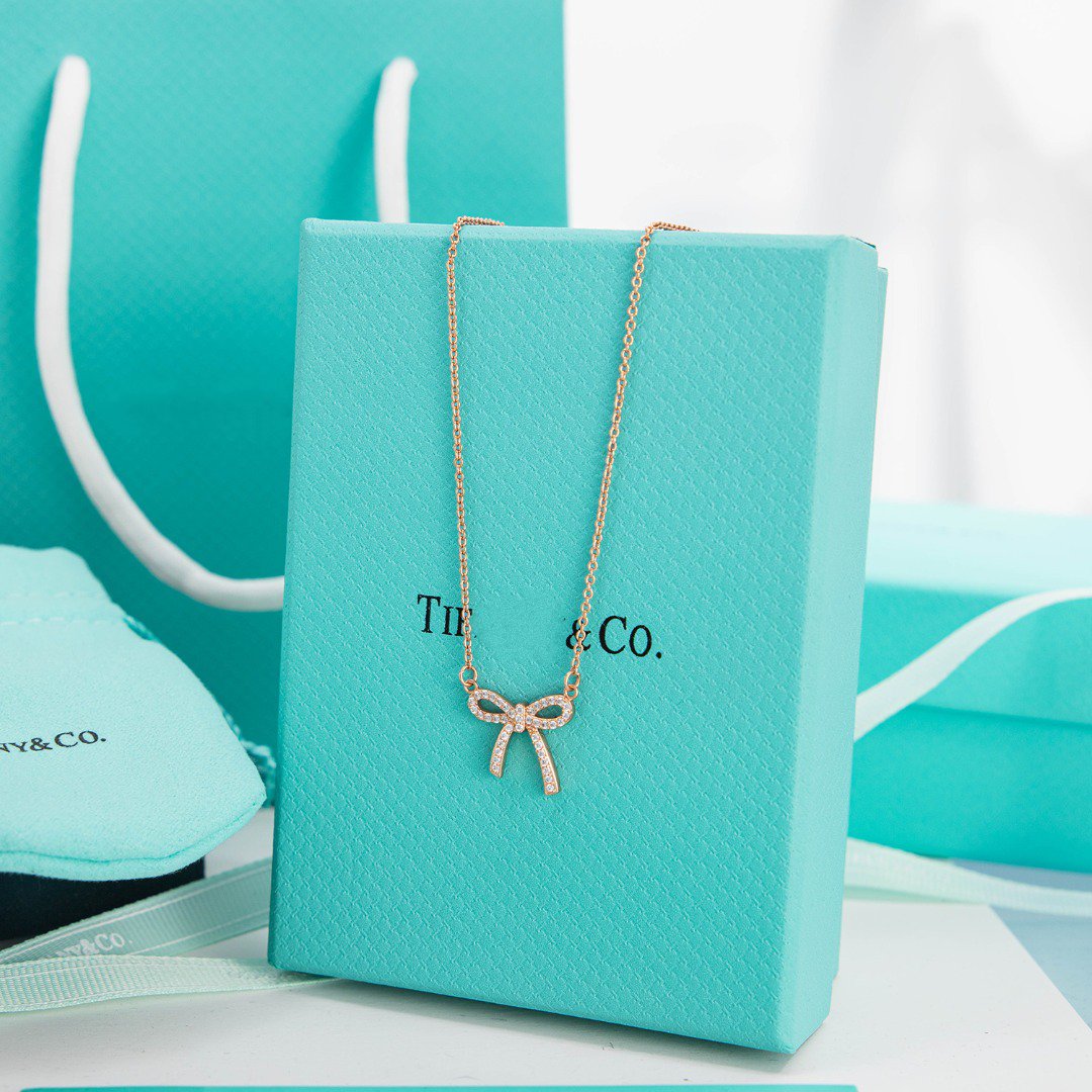 Ribbon Necklace Bow Pendant Diamond Charm Chain – LUX VERSE Luxury Designer Fashion Outlet