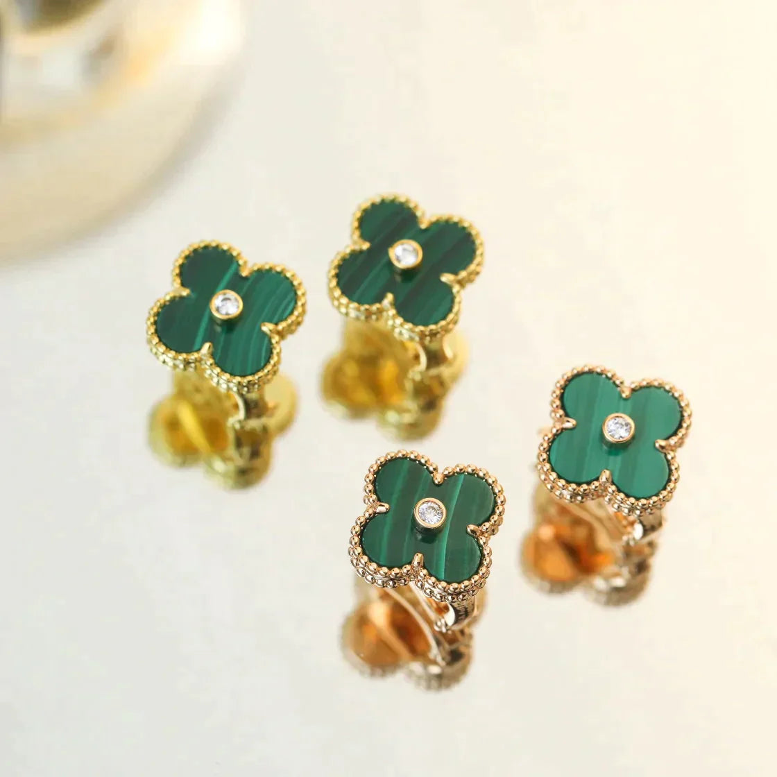 Clover Medium 1 Motifs Malachite Diamond Earrings – LUX VERSE Luxury Designer Fashion Outlet