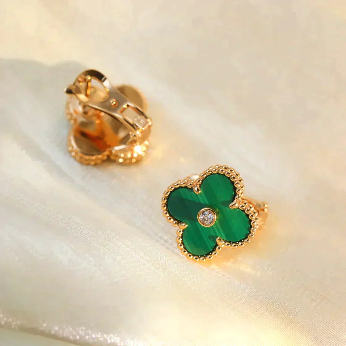 Clover Medium 1 Motifs Malachite Diamond Earrings – LUX VERSE Luxury Designer Fashion Outlet